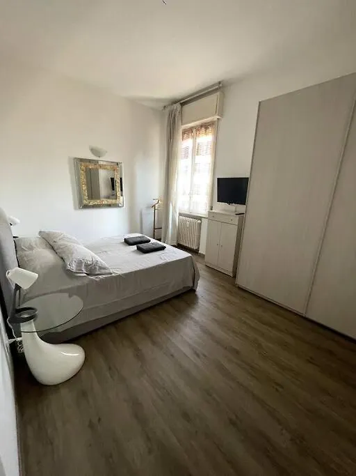 The Modern House Apartment Mantova