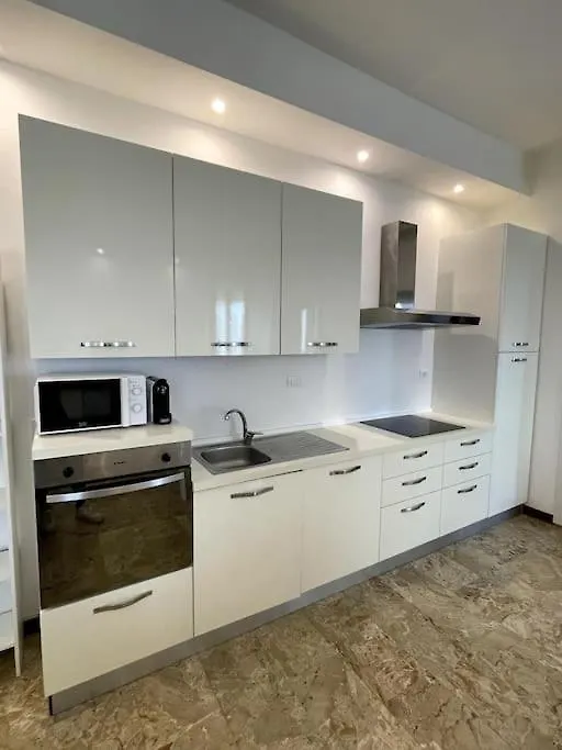 The Modern House Apartment Mantova