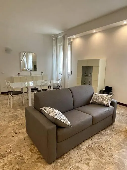 The Modern House Apartment Mantova