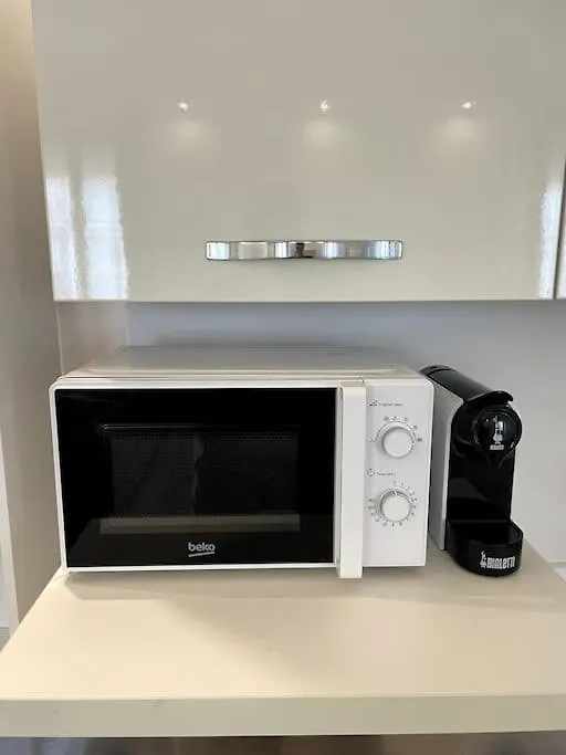 The Modern House Apartment Mantova 0*,  Italy